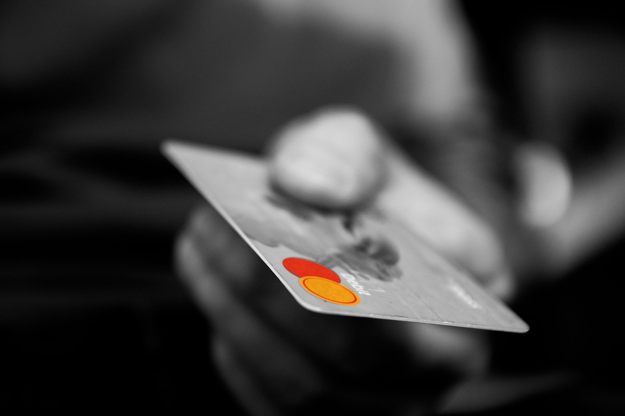 Karta kredytowa jako elastyczny kredyt biznesowy — sprawdź to rozwiązanie!